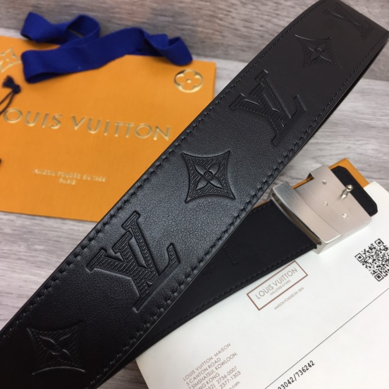 LOUIS VUITTON Belts